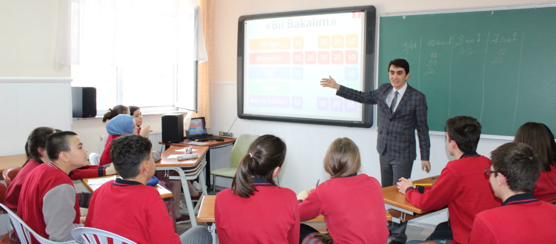 «Bil bakalım» yarışması (Викторина «Угадай»)